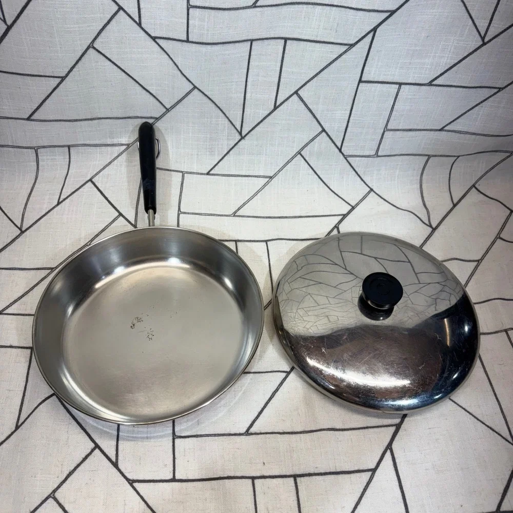 Revere Ware Skillet 9 in Silver Copper Clad Bottom Vintage Frying Pan with Lid